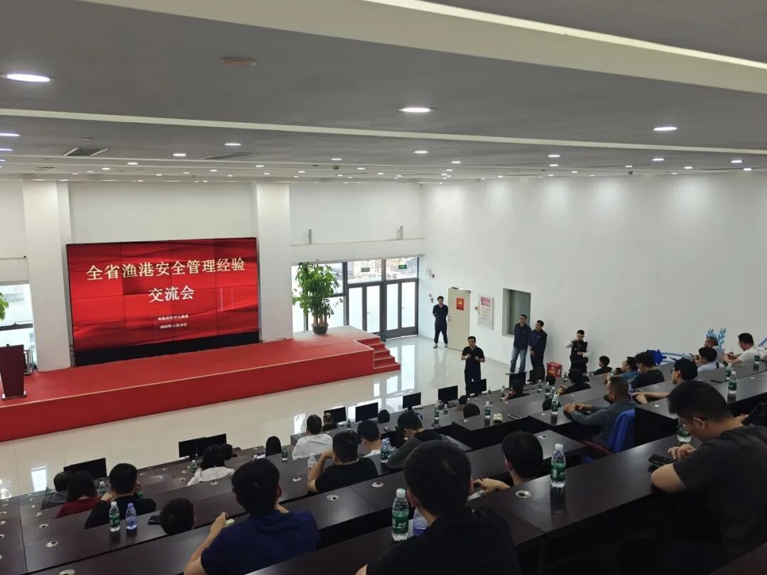 1765337026584904.jpg 4389a0dae66e6523f9b2411025dcba15.jpg